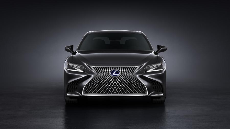  Lexus LS500h 2017 года  (WW) (фото 10 из 58)